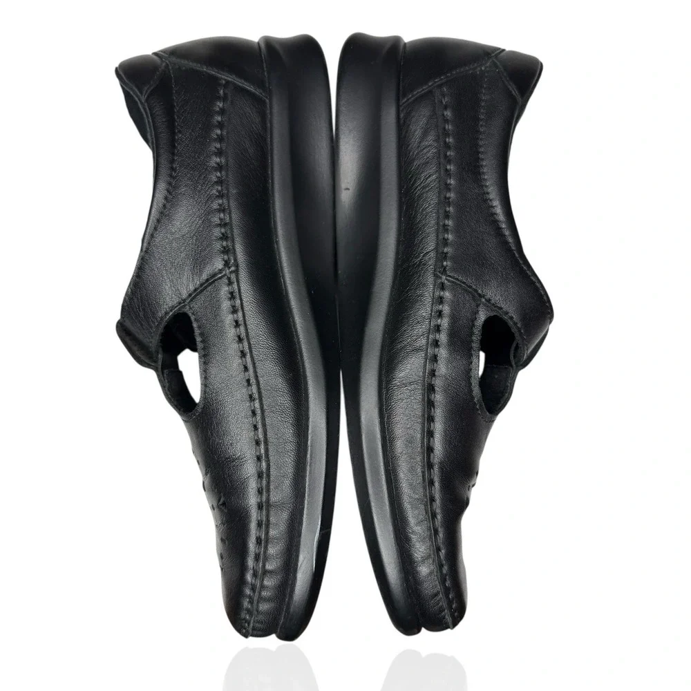 SAS women willow